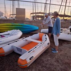 Picking up Mom from the airport and then the transfer to the boat