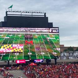 Die Band steht in Form des Bundesstaates Maryland