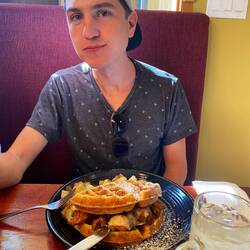 Leichtes Frühstück mit der Montecristo Waffle 🧇 😄