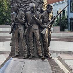 Civil War Memorial for all black people serving
