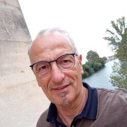 Im Hintergrund Pont Vieux