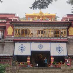 https://en.m.wikipedia.org/wiki/Norbulingka_Institute