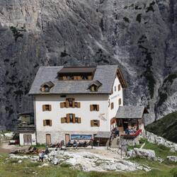 Zsigmondy Hütte