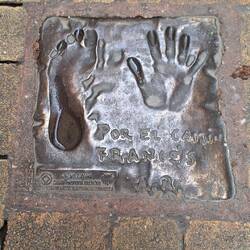 Interesting how so many towns really take the Camino onboard.