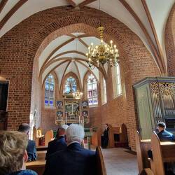 Kerkdienst in de eeuwenoude Christophoruskerk