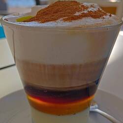 Belohnung für einen erfüllten Tag: Barraquito con Licor 😇