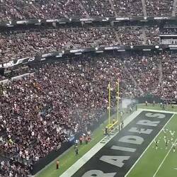 Einlauf von Davante Adams🥳