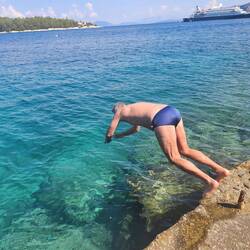 Ross' turn for a swim