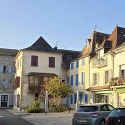 The Marie sits in the middle of the village surrounded by wide streets and well kept homes and shops