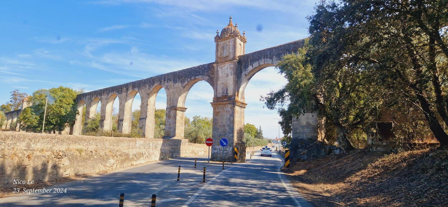 Aqueduto de Évora