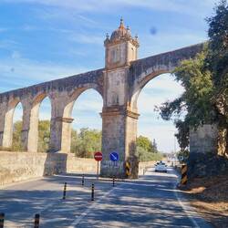 Aqueduto de Évora