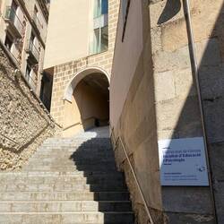 Girona University - Education, Psychology Departments