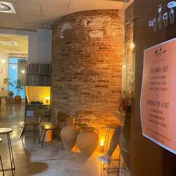 Idle Hands Cafe another bikers fav