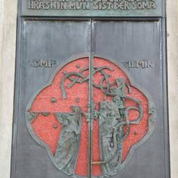 Eingang der Hallgrimskirche