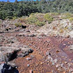 Rusty Rocks, Eisen im Wasser