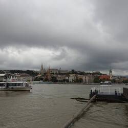 Blick auf die Donau und Buda