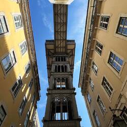 Elevator verbindet Baixa mit Bairro Alto