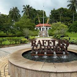 Raffles garden