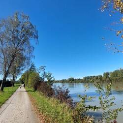 Trotz Radweg macht das wandern hier Spaß!