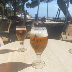 Paused for well deserved beers and delish seafood lunch