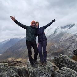 Wie man sieht war es da oben sehr kalt, also alles anziehen was wir dabei haben