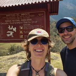 Ab geht's in den Nationalpark und das ist unser Trek