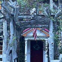 Ty który wchodzisz żegnaj się z nadzieją