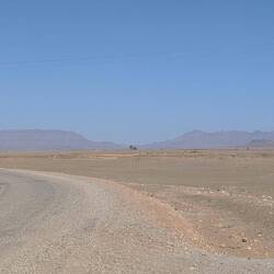 Hinter den Palmengärten kommt der Staub