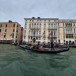 Auf dem Canale Grande