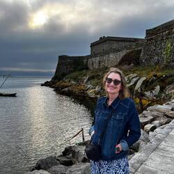At El Castelo de San Antón in La Coruña.