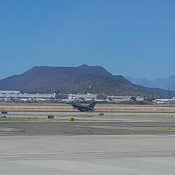 Militär-Jets auf dem zivilen Airport Tucson