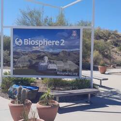 Abstecher zum Museum/Standort des legendären Bioshere2-Projekts