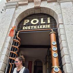 Unsere nette Reisebegleitung Giulia