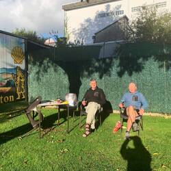 Pre-dinner drinks, hostel at Melide