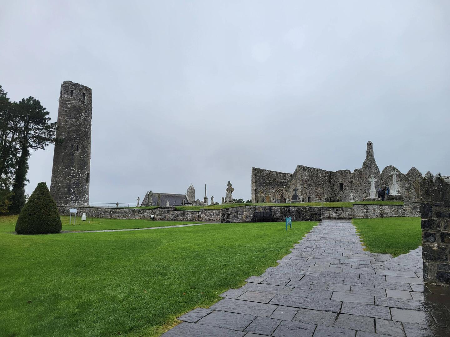 There were ruins of several churches and many grave markers.