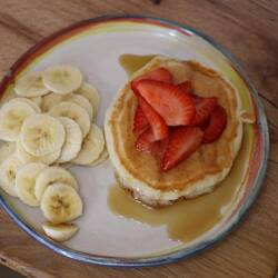 Frühstücken 🥞🍓🍌