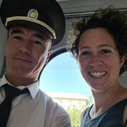 Elli made friends with the conductor, who did some drawings for her