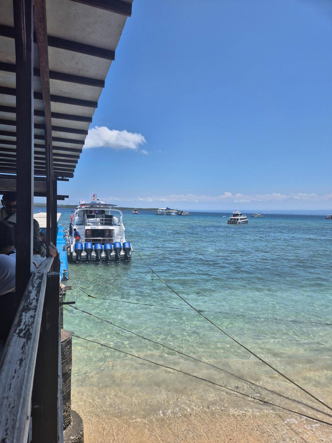 Speedboat