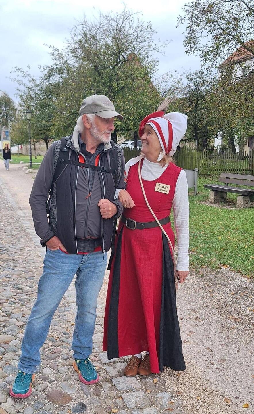 Die Rosi hat gleich eine Führung und trotzdem ein bisschen Zeit!😁