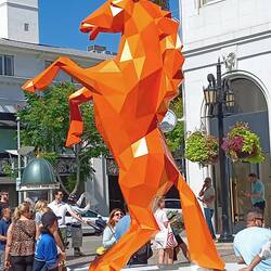 Rodeo Drive mit vielen viel zu teuren Geschäften