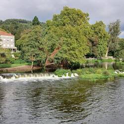 Coming into Caldas de Reis, Rio Umia.