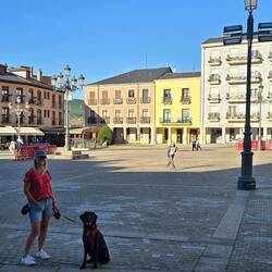 The large Plaza Ayuntamiento with plenty of eating places even on a Sunday evening