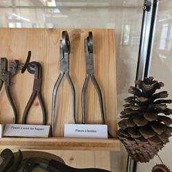 Zum Pressen von Hostien