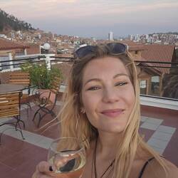 Cheers to me for making it to Bolivia 😁🥂🇧🇴