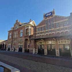Bahnhof Zandvoort aan Zee, der Cache musste noch mitgenommen werden