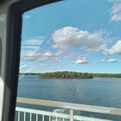 Auf der Brücke von YXNÖ