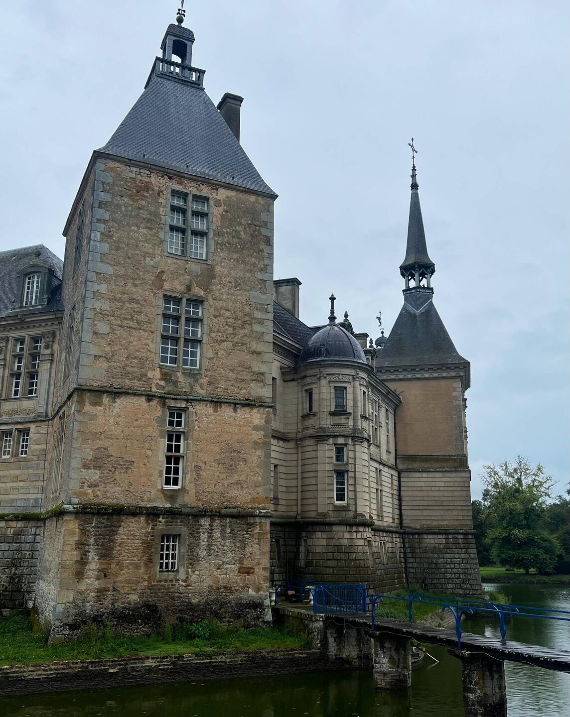 Chateau Sully