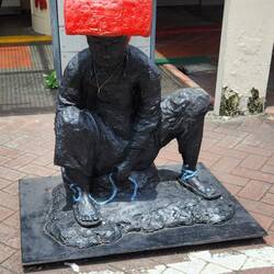 Signified the hard labor the Chinese men endured