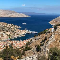 Der Hafen von der Oberstadt aus gesehen