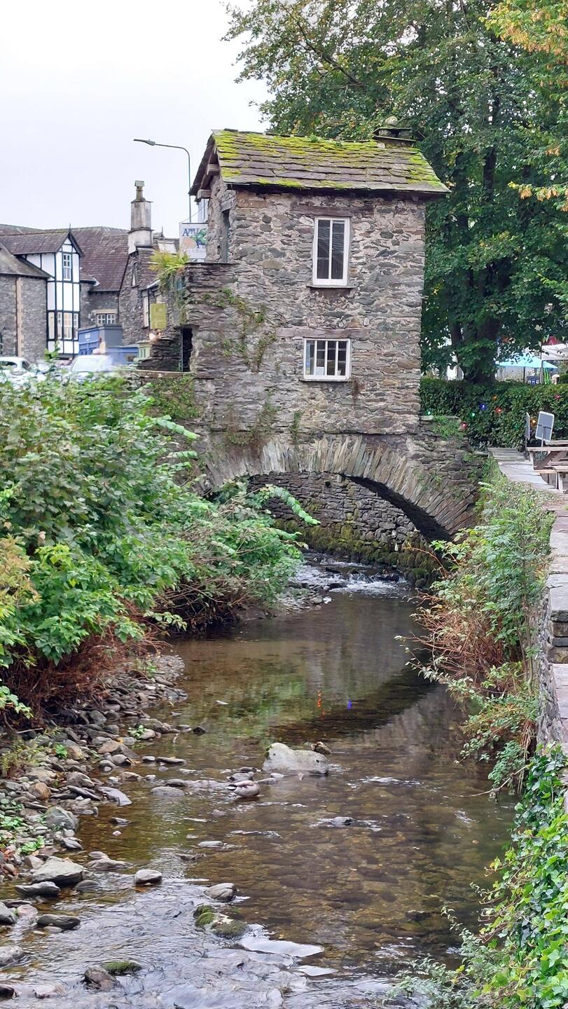 Bridge House (Stock Ghyll passes underneath it)